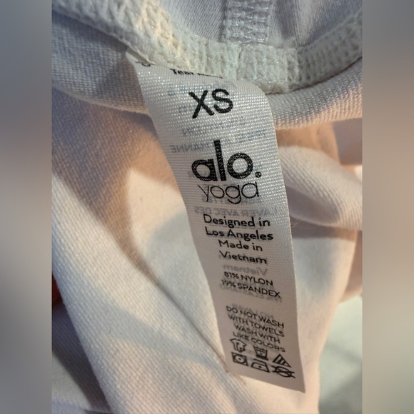 Alo Yoga Airbrush High-Waist Leggings White XS - Picture 9 of 13